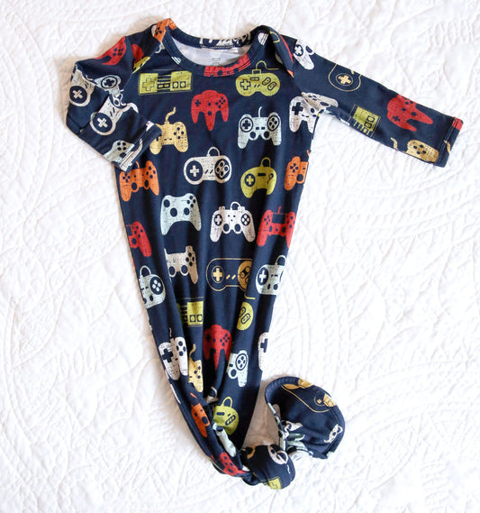 Little Snuggles Game On Bamboo Baby Knotted Gown with Beanie