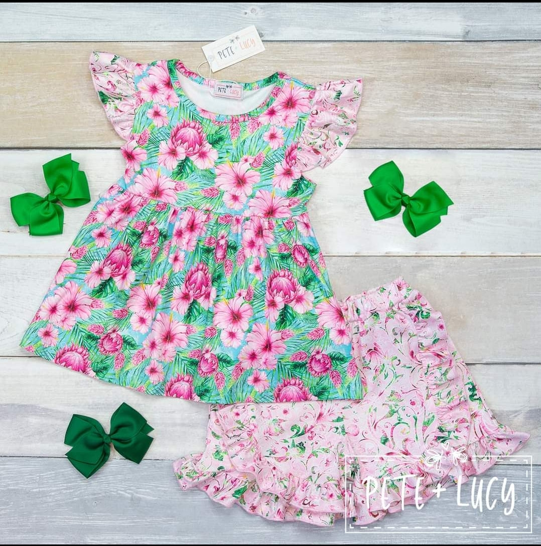 Pete + Lucy Holy Hibiscus Shorts Set